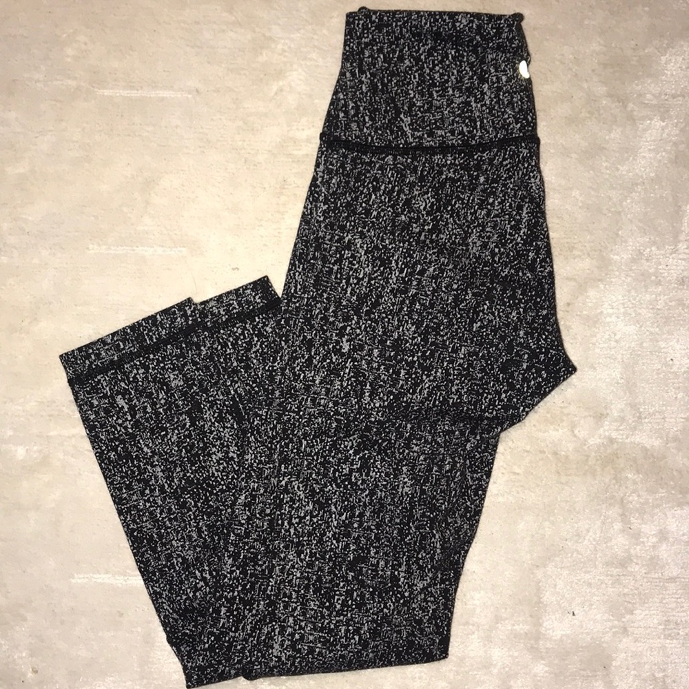Lulu lemon wunder under leggings size 4